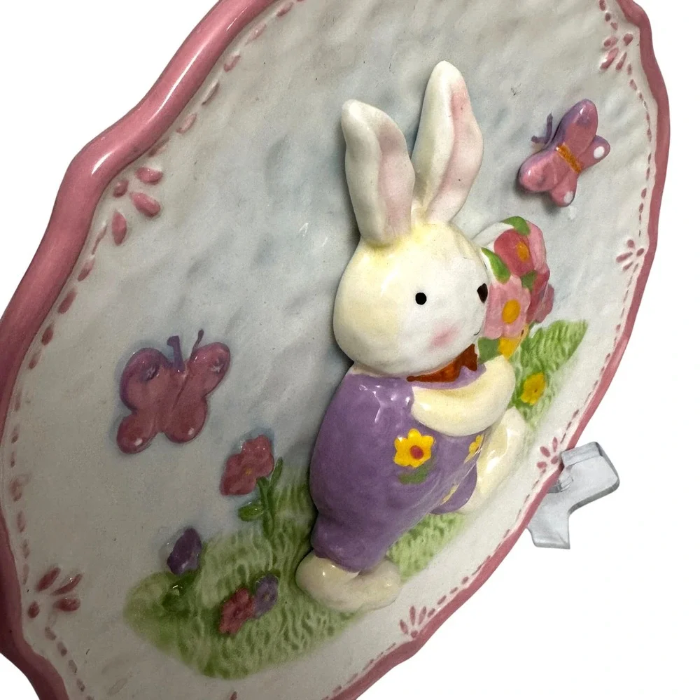 Set of 3 3-D Easter Bunny Rabbit Plates Spring‎ Figurines Butterflies Flowers
